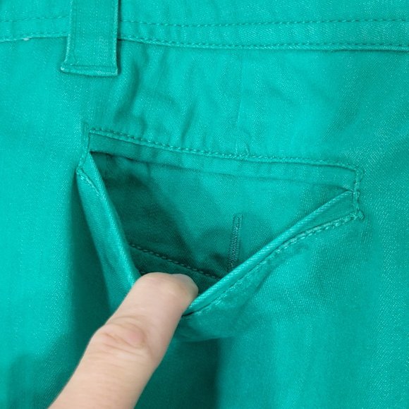Larry Levine Women's Teal Blue Mid-Rise Chopped Capri Pants With Pockets Size 10 - Picture 9 of 14